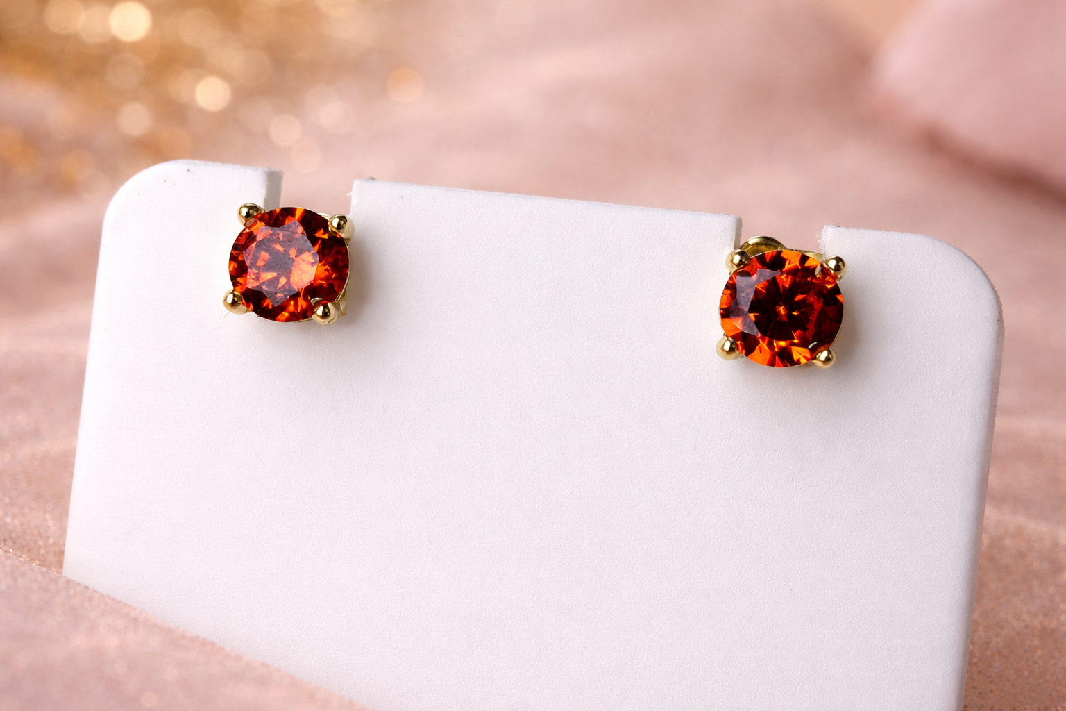 Ilanja Amber Glow Studs