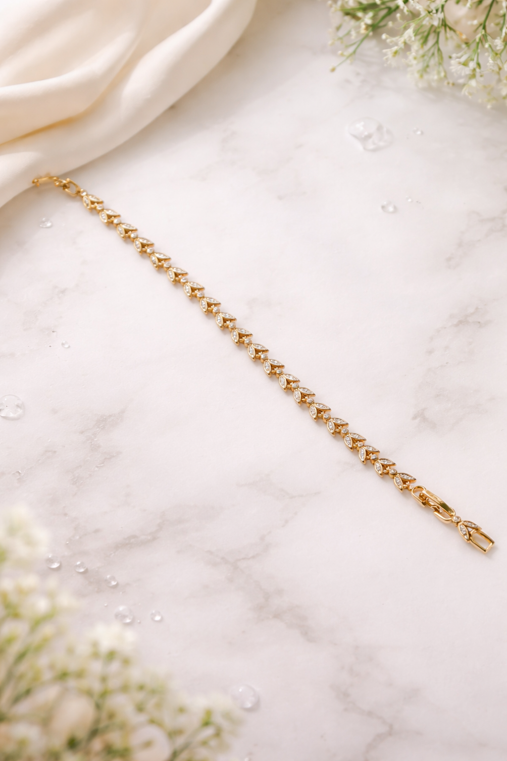 Golden Leaf Bracelet