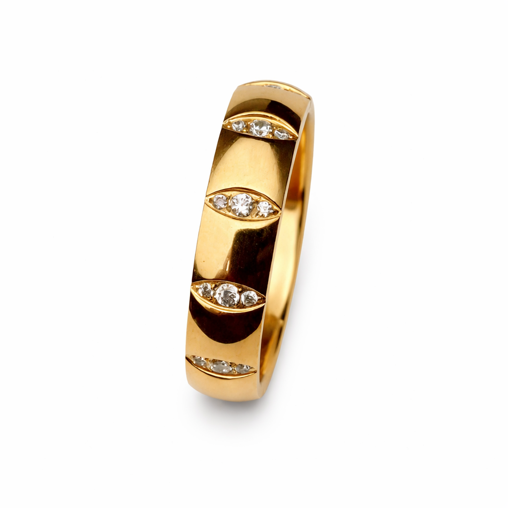 Ilanja Nova Arc Gold Ring
