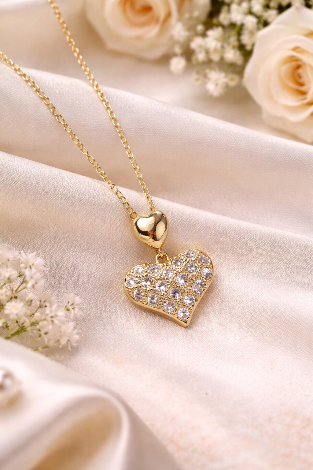 Ilanja Sparkle Heart Pendant