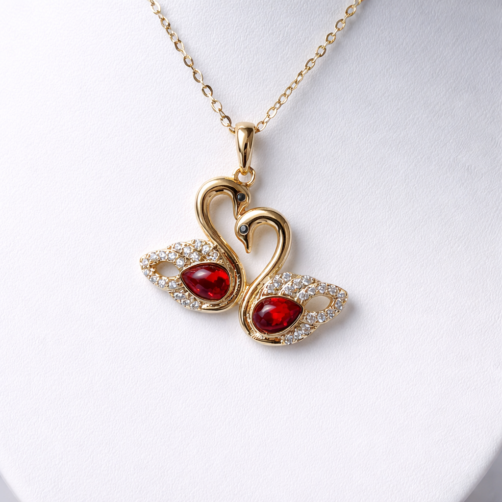 Ilanja Lovebirds Swan Pendant