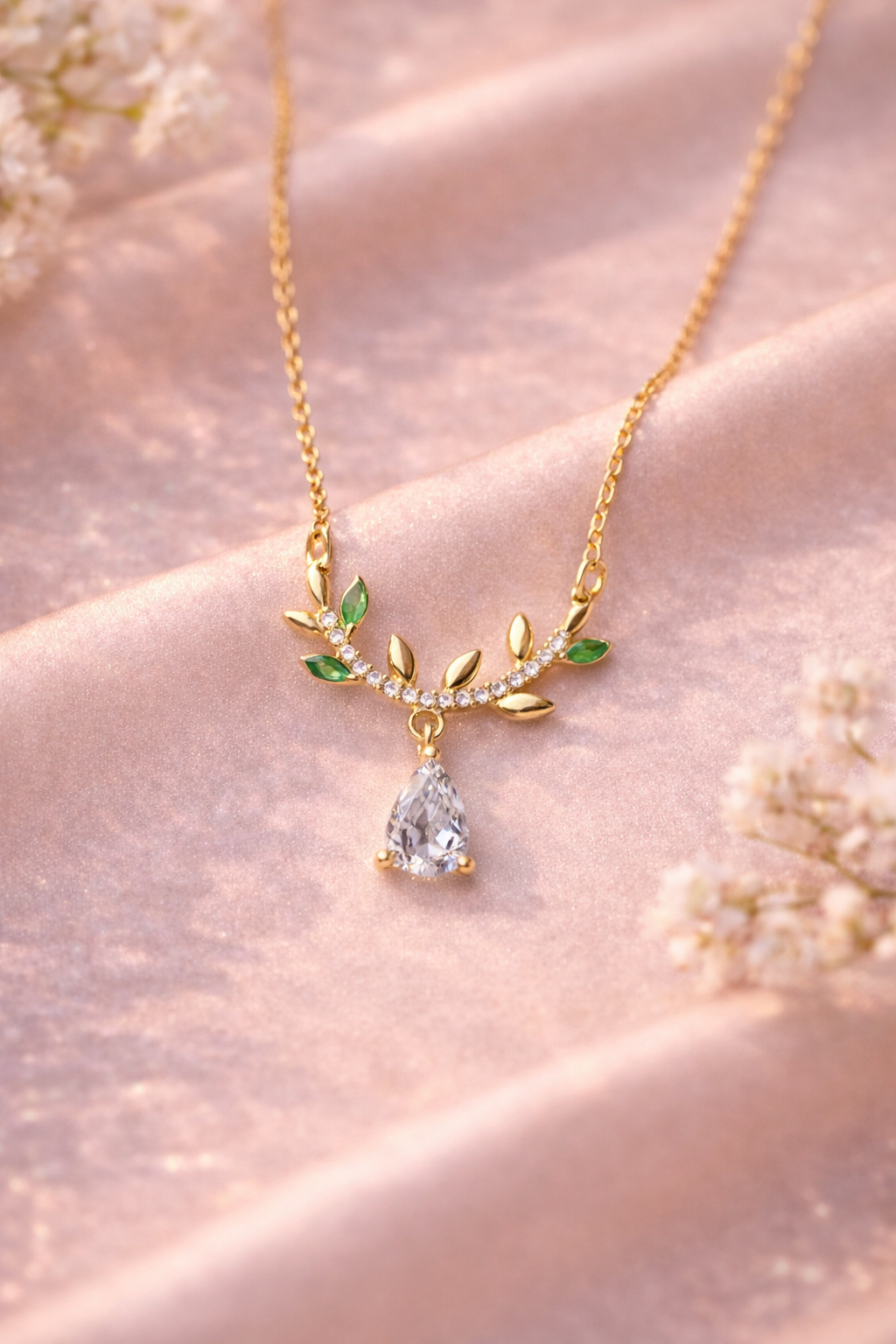 Ilanja Emerald Vine Drop