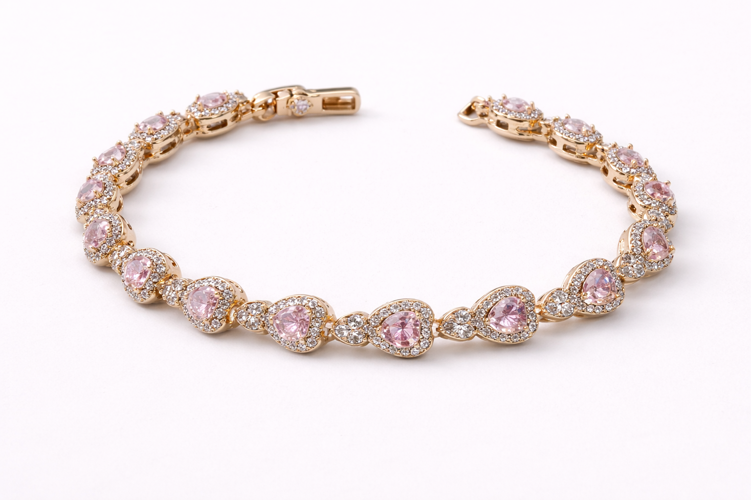 Ilanja Crystal heart bracelet